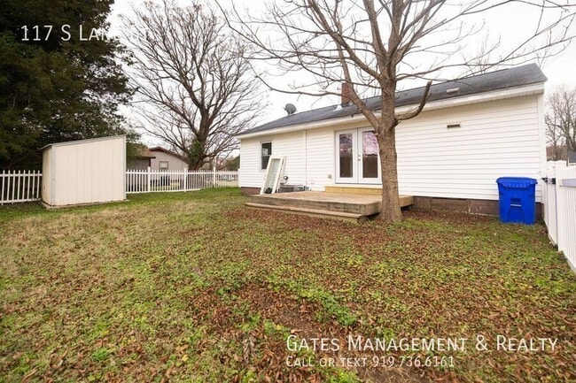 Building Photo - 117 S Lane St