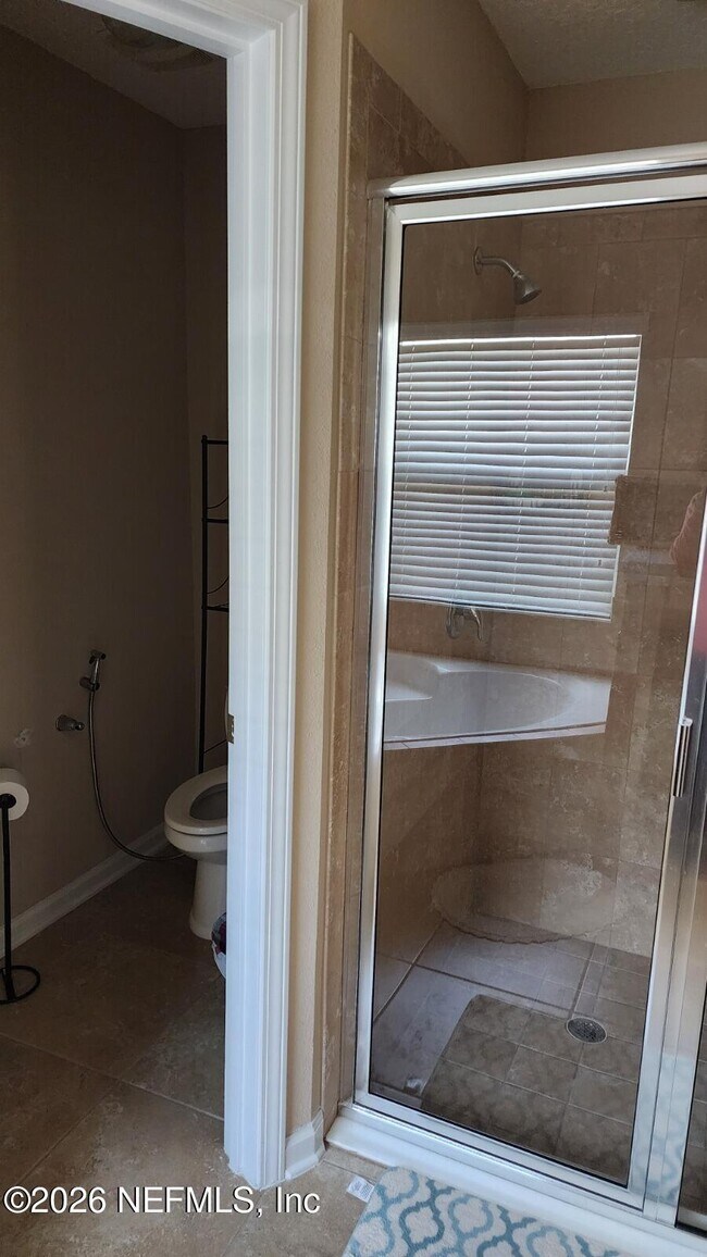 Building Photo - 2654 Salt Lake Dr