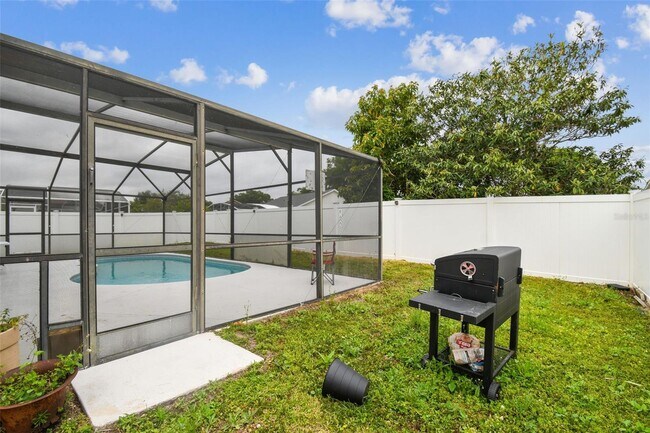 Building Photo - 7819 Turkey Oak Ln