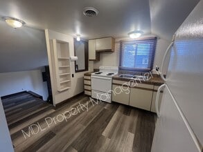 Building Photo - 917 Marsac St