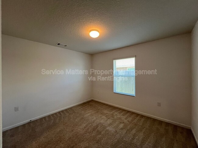 Building Photo - 4080 Roosevelt Way