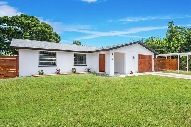 Building Photo - 208 Palmetto Rd W