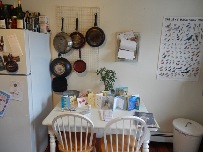 Kitchen - 85 Tower St