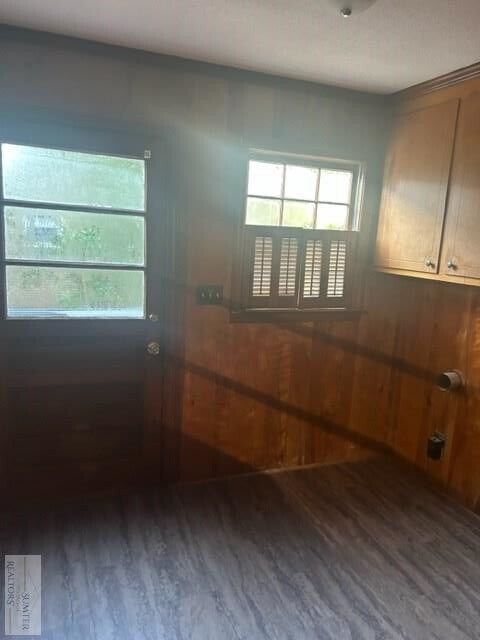 Building Photo - 1760 Peach Orchard Rd