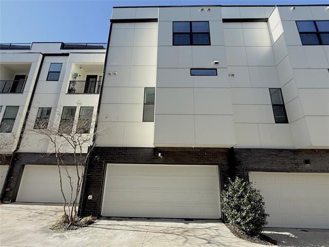 Building Photo - 1813 Park Ave