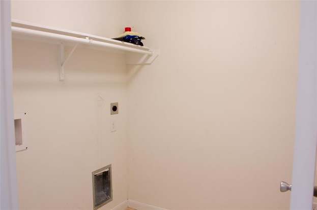 Building Photo - 18703 Brown Redbud Ct