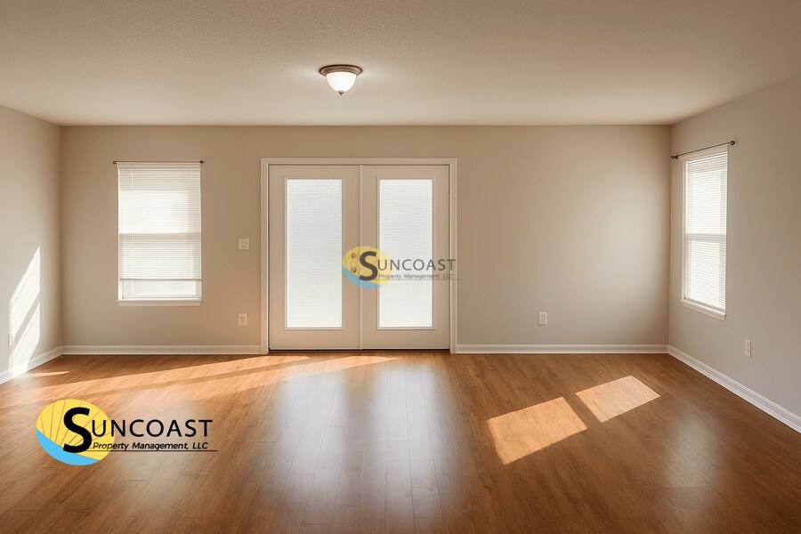Building Photo - 9301 English Ivy Ct