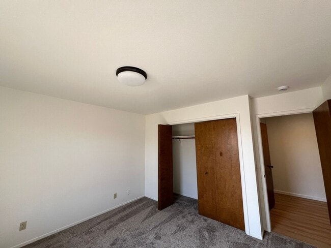 Building Photo - 4617 San Anselmo Rd
