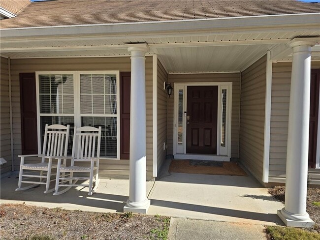 Building Photo - 607 McDowell Ln