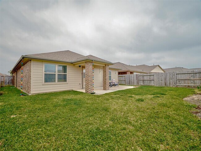 Building Photo - 12629 Pirate Bend Dr