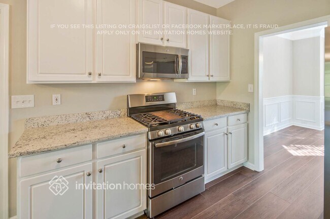 Building Photo - 8807 Glenover Cir