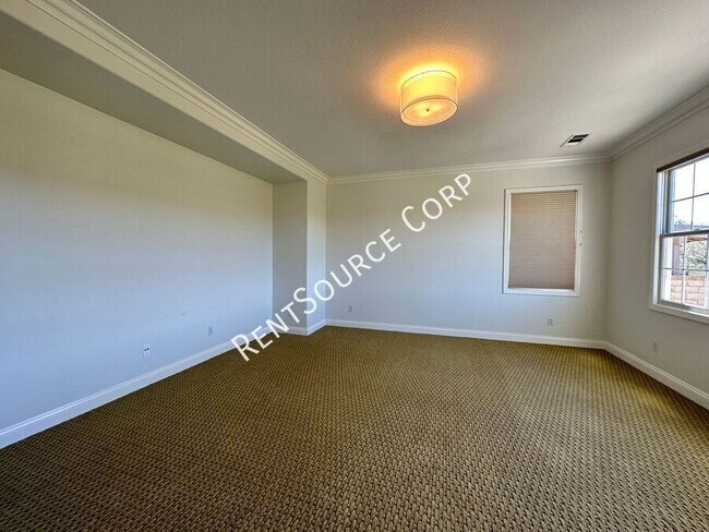 Building Photo - 26991 Timberline Terrace