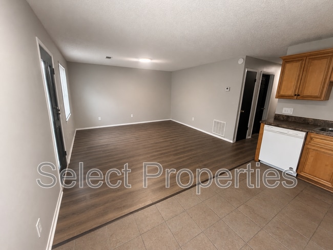 Building Photo - 4809 Samantha Ave
