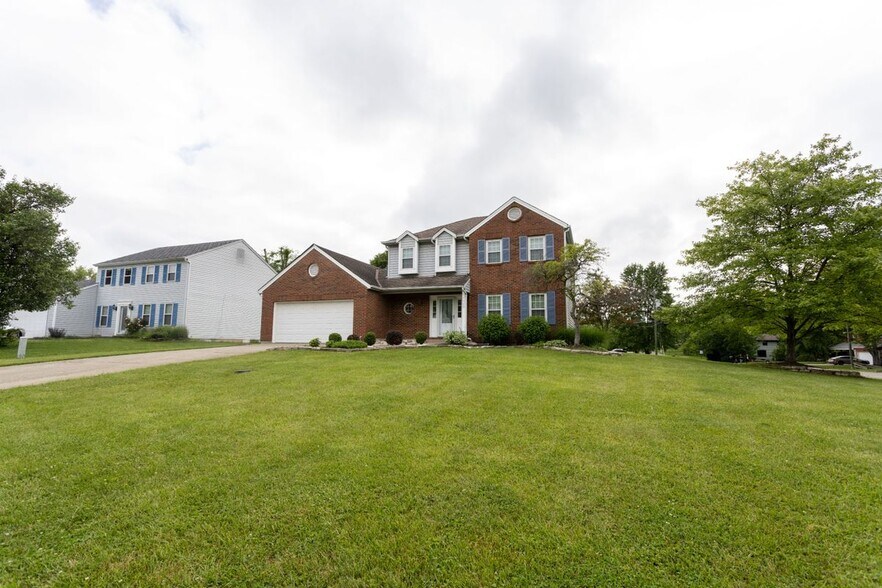 Building Photo - 7963 Thistlewood Dr