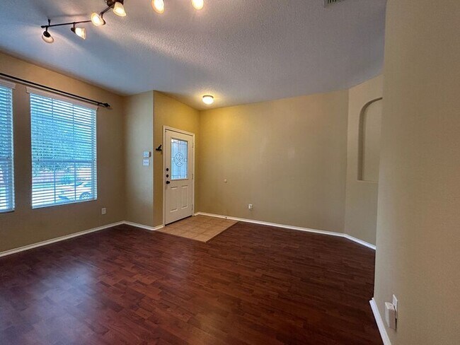 Building Photo - 7635 Paraiso Haven