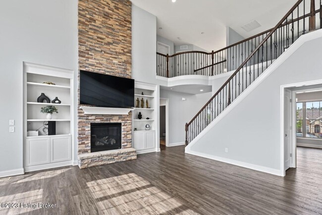 Building Photo - 18507 Chadwick Glen Cir