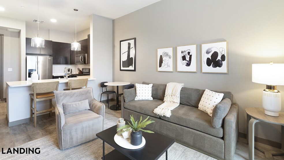 Building Photo - 3150 W Twain Ave