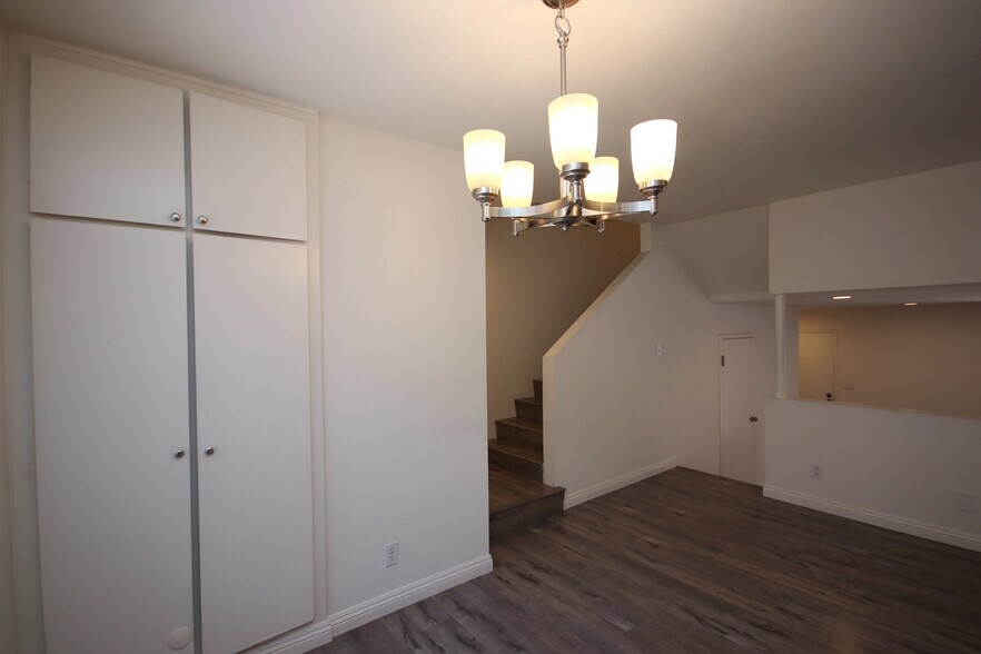 Building Photo - 1508 Dixon St