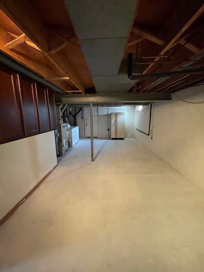 Building Photo - 120 Scottsdale Dr