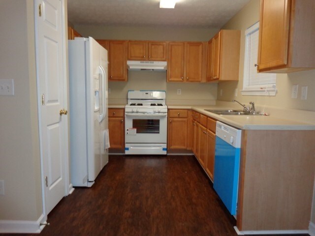 Building Photo - 2533 Plymouth Way