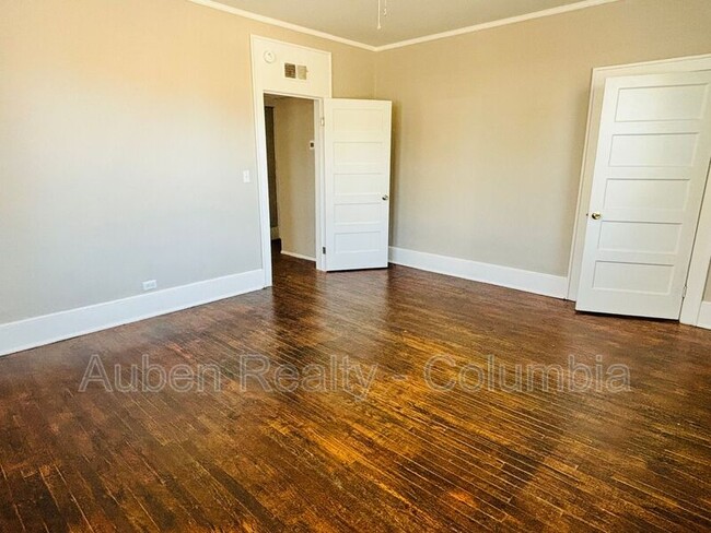 Building Photo - 1034 Kinard Ct