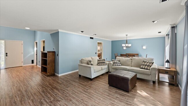 Building Photo - 413 Anteelah Trail