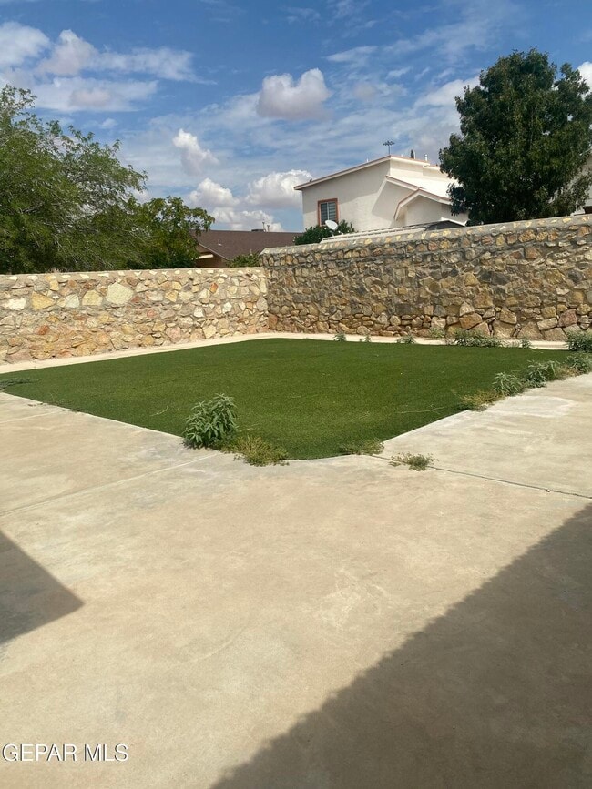 Building Photo - 3280 Mike Godwin Dr