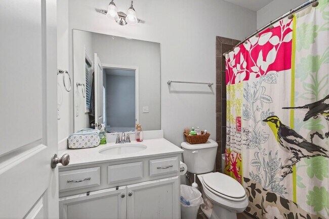 Building Photo - Stunning & Spacious Downtown Kennesaw Townhome 3 Bed 3.5 Bath w/2 Car Garage!