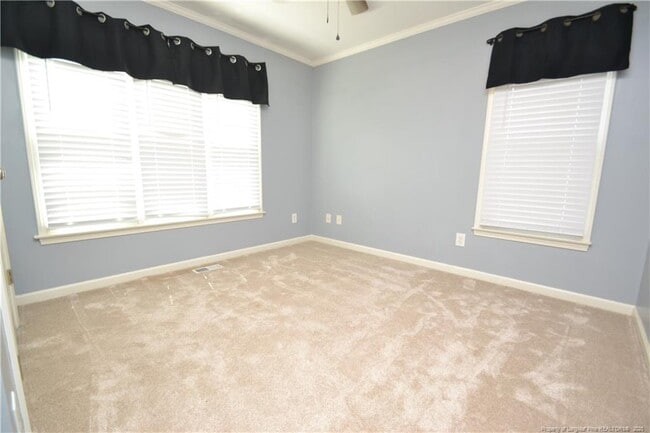 Building Photo - 5909 Royal Coach Ct