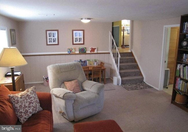 Building Photo - 715 Marshall Ave