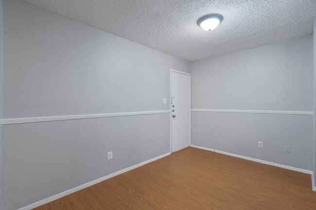 Building Photo - 4105 Speedway, Unit 205