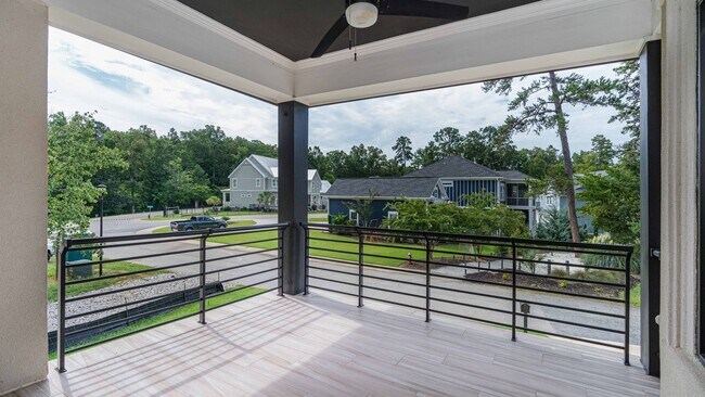 Building Photo - WELCOME TO LAKE MURRAY'S PARADISE