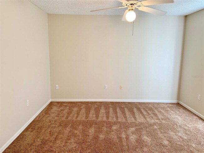 Building Photo - 3087 Blaine Cir