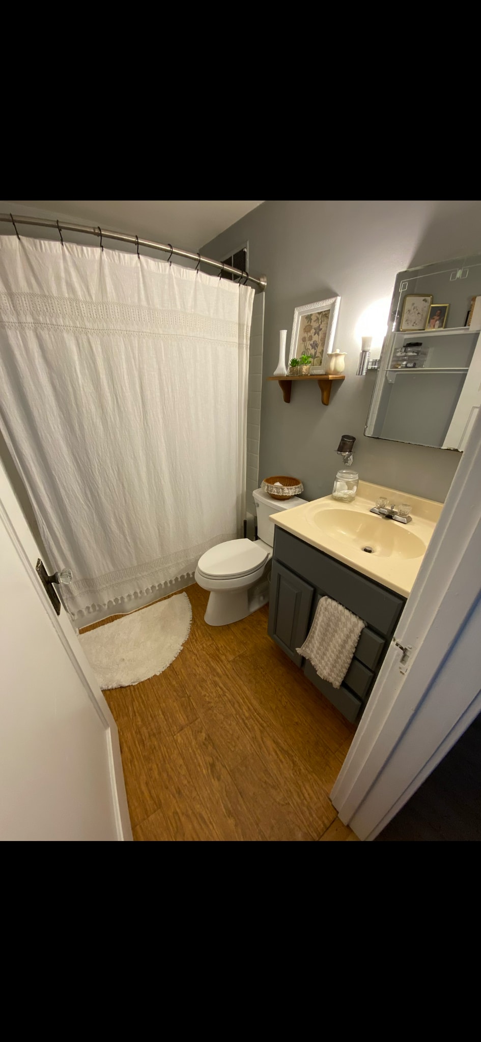 Building Photo - 2362 N 69th St