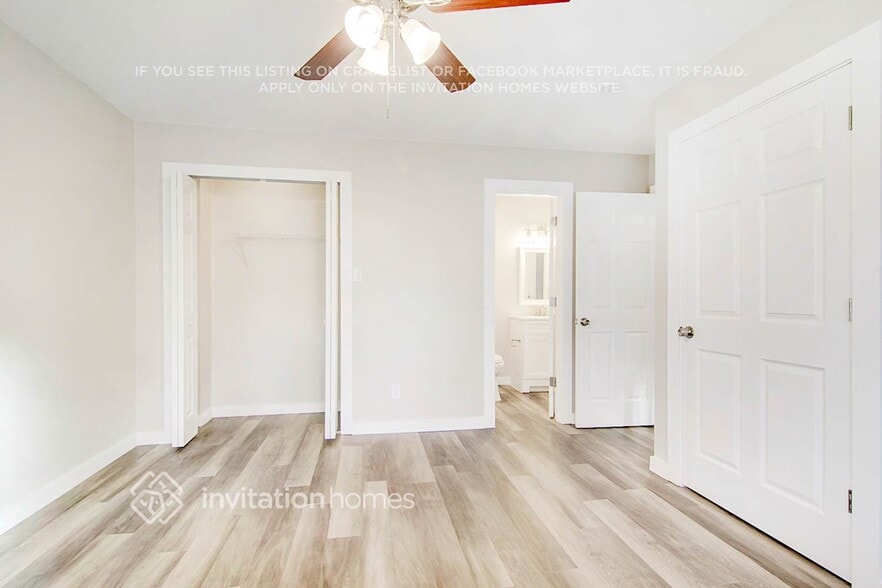 Building Photo - 3600 Barcelona Ave