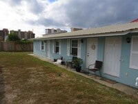 Building Photo - 6427 Sunset Ave