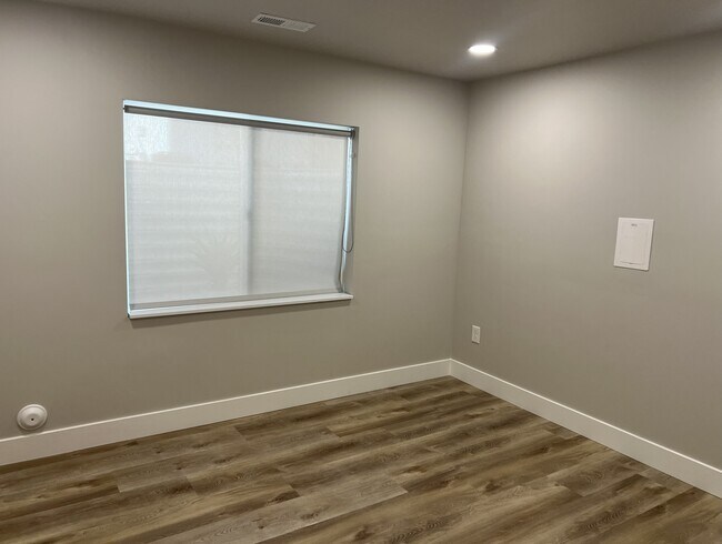 Building Photo - 1359 North St