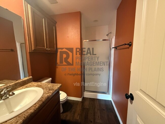 Building Photo - 13057 Raymond Rd