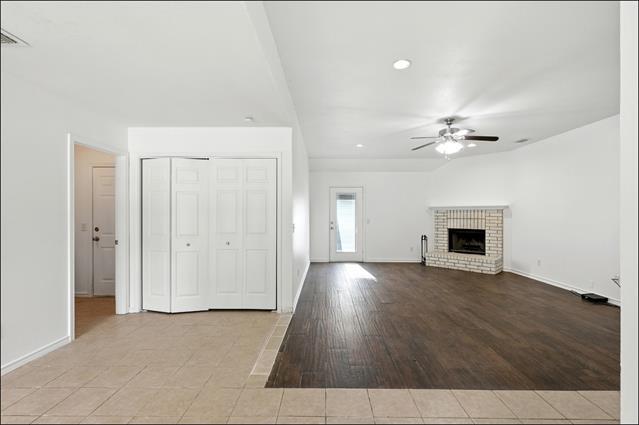 Building Photo - 1507 River Hill Dr