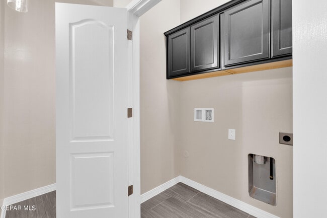 Building Photo - 3728 Loma Jacinto