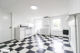 Building Photo - 1 bedroom in BROOKLYN NY 11201