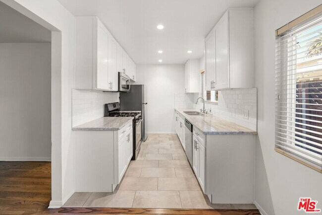 Building Photo - 1517 Harvard St