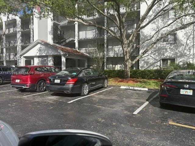 Building Photo - 1351 SW 125th Ave