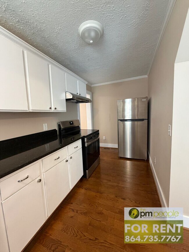 Building Photo - 209 Bivens St