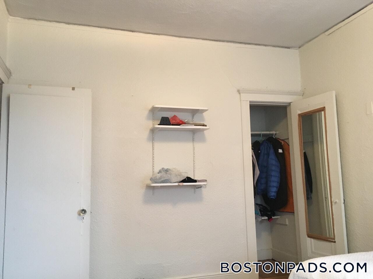 Building Photo - 1800 Commonwealth Ave