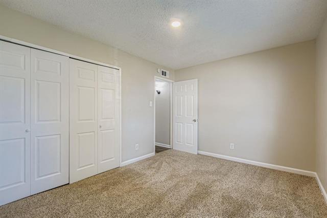 Building Photo - 9117 Fairmont Cir