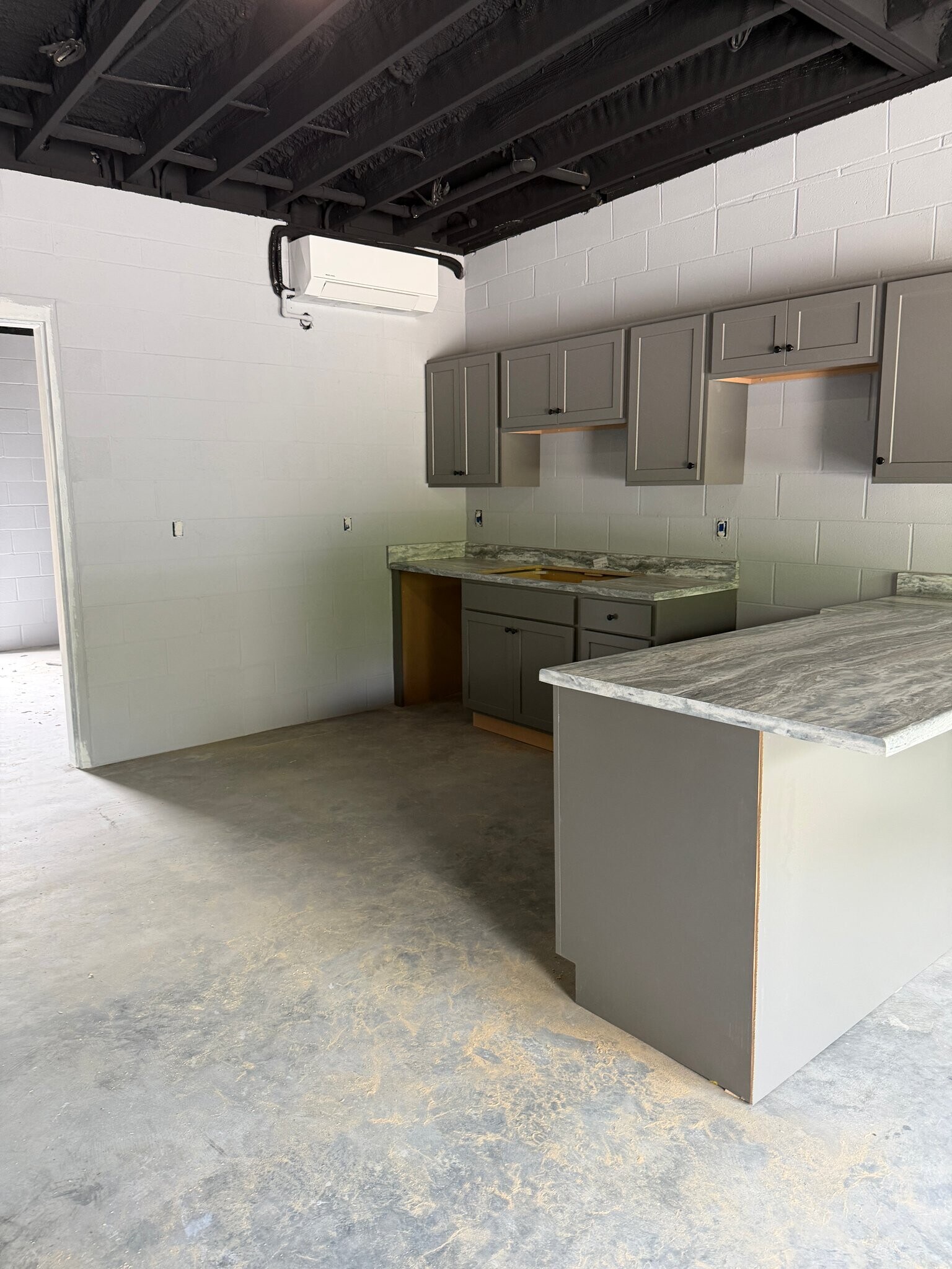 Building Photo - 218 Wright Ave