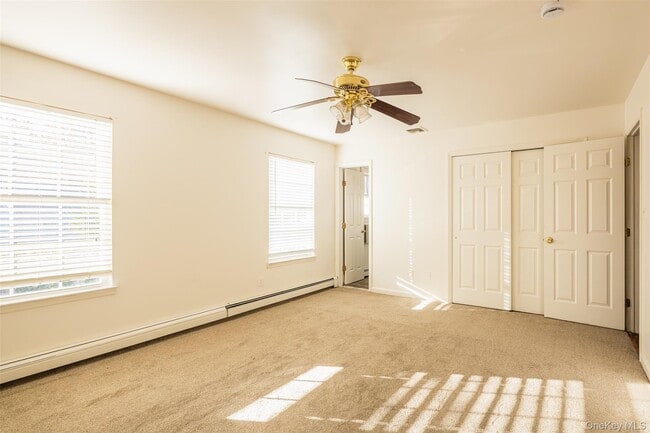 Building Photo - 182 Whittier Dr