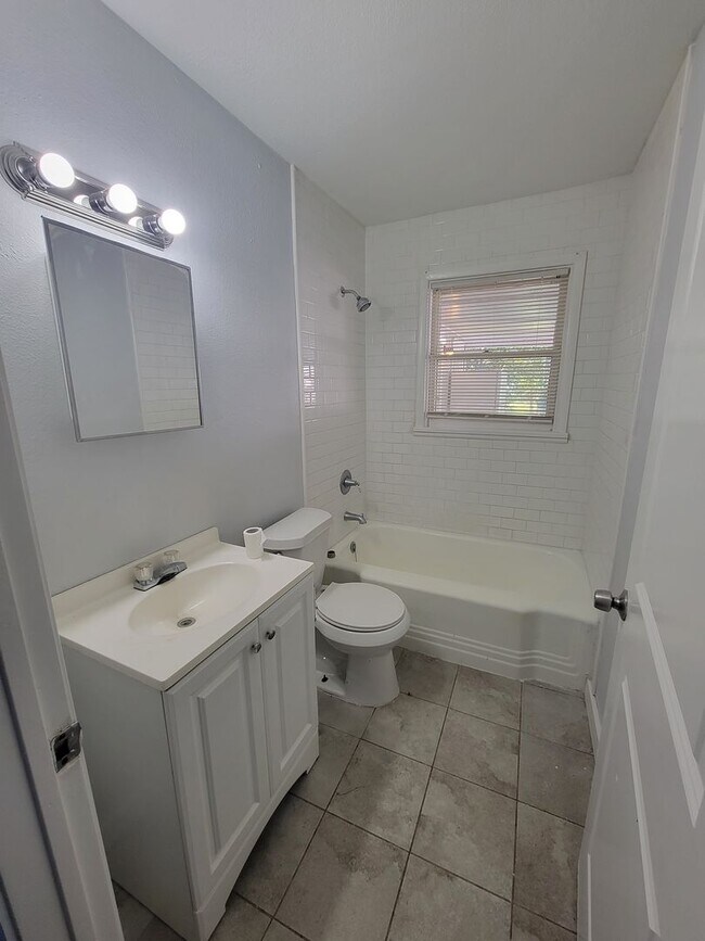 Building Photo - Spacious 3-Bedroom Rental Home in Waco, TX 76706 near Baylor University