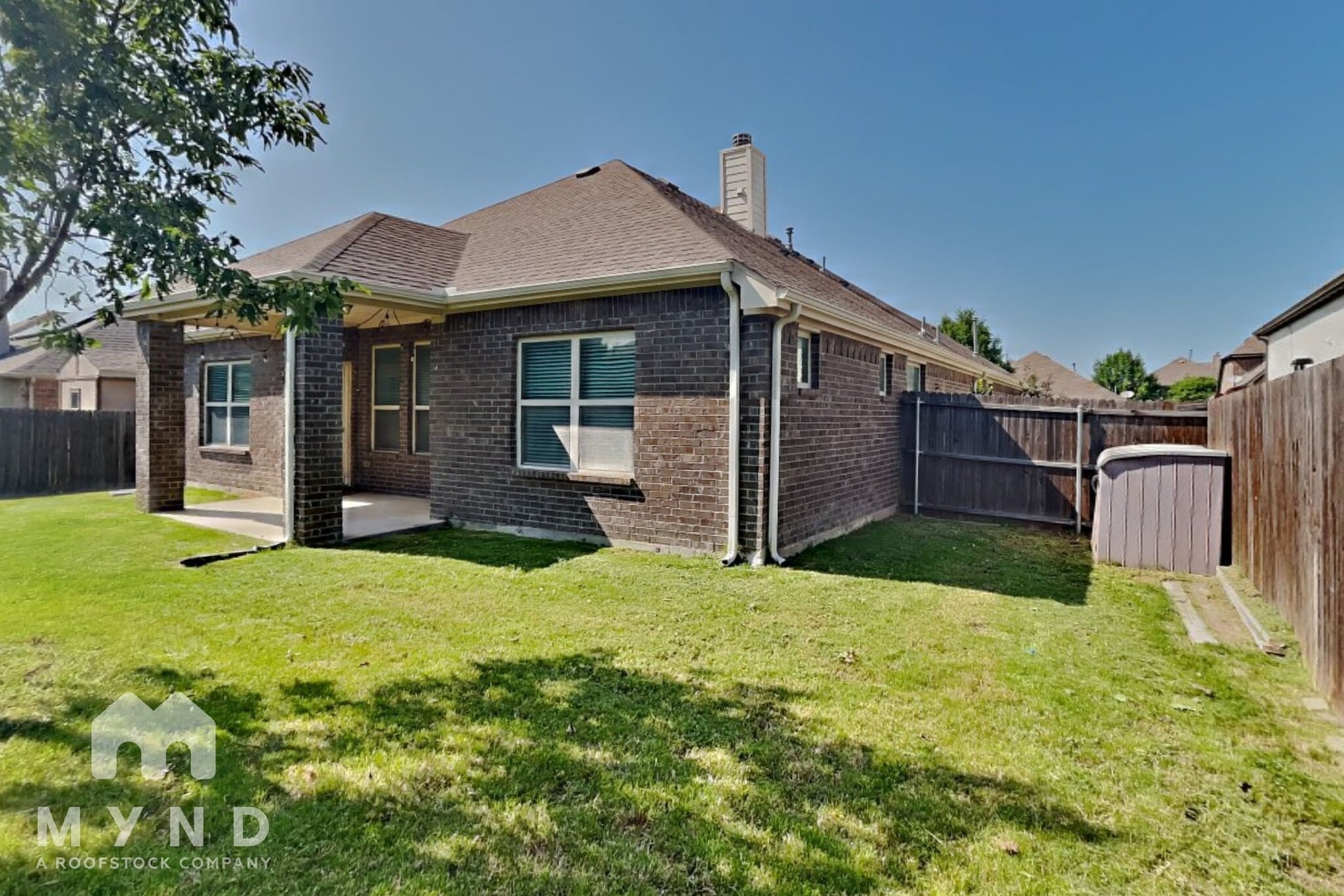 Building Photo - 1008 Rose Garden Dr